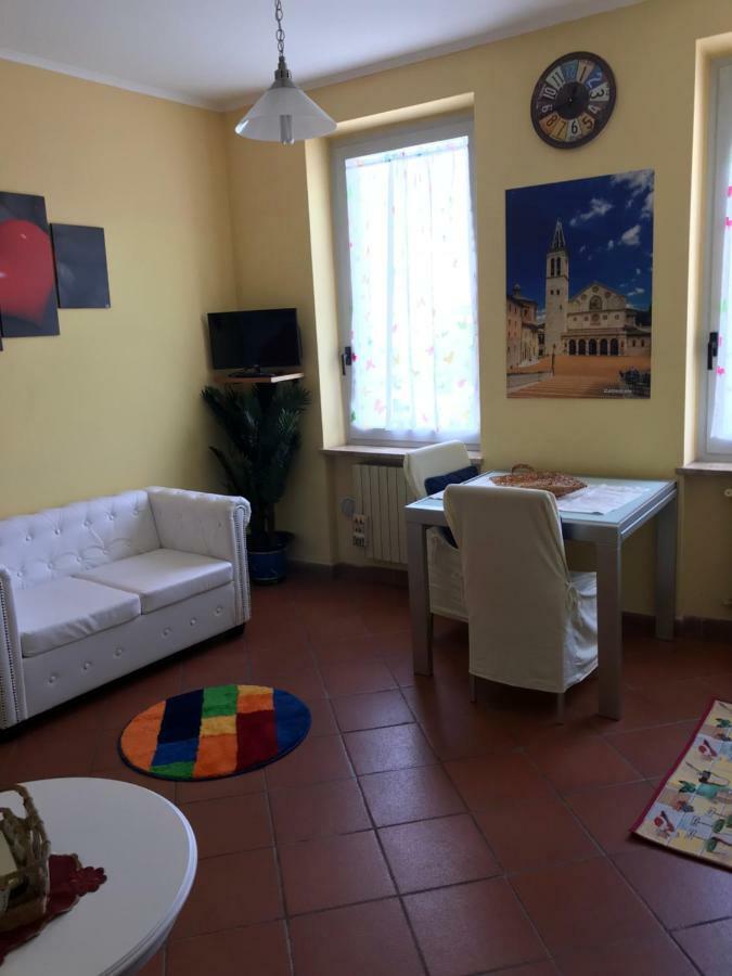 Centralhouse Spolète Extérieur photo